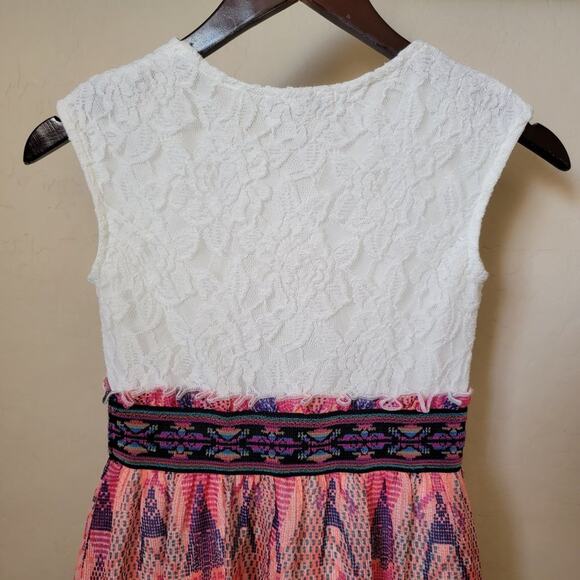 🌻 Speechless Sleeveless Handkerchief Dress - Picture 9 of 15